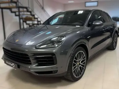 Usata Porsche Cayenne Coupe 340 CV (250 kW) 2021 Grigio Coupé