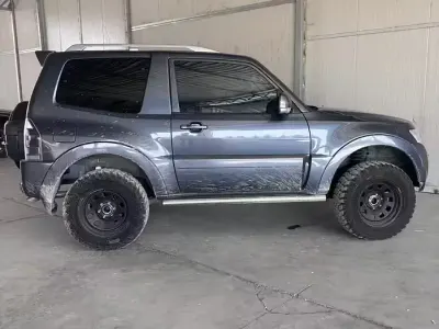 Usata Mitsubishi Pajero 170 CV (125 kW) 2007 SUV