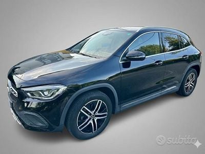 Usata Mercedes GLA180 136 CV (100 kW) 2021 Nero SUV