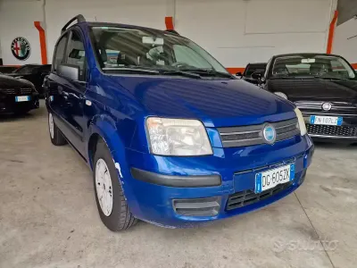 Usata Fiat Panda Dynamic 60 CV (44 kW) 2007 Blu Utilitaria