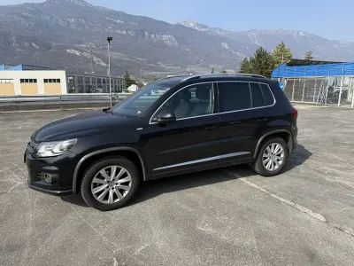 Usata VW Tiguan Sport 140 CV (102 kW) 2014 Nero SUV