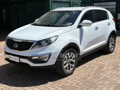Usata Kia Sportage Active 116 CV (85 kW) 2016 Bianco SUV