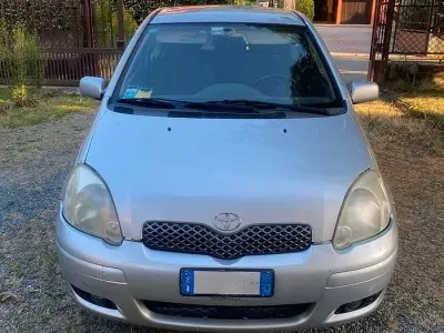 Usata Toyota Yaris 2005