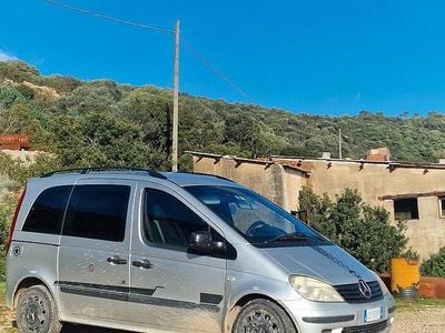 Usata Mercedes Vaneo 91 CV (66 kW) 2003 Grigio Monovolume
