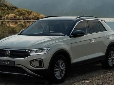 Usata VW T-Roc Life 115 CV (84 kW) 2023 SUV