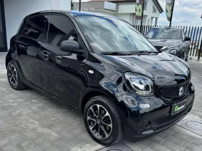 Usata Smart ForFour Passion 71 CV (52 kW) 2019 Nero Utilitaria