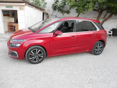 Usata Citroën C4 Picasso Shine 120 CV (88 kW) 2017 Rosso Monovolume