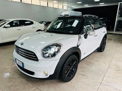 Usata Mini Cooper Countryman 111 CV (81 kW) 2013 Bianco SUV