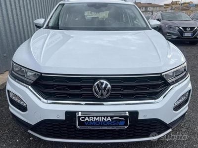 Usata VW T-Roc Style 150 CV (110 kW) 2018 Bianco SUV