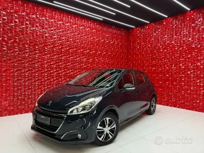 Begagnad Peugeot 208 Active 68 HK (50 kW) 2019 Blå Halvkombi
