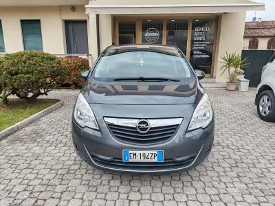 Usata Opel Meriva Cosmo 110 CV (80 kW) 2012 Grigio Monovolume