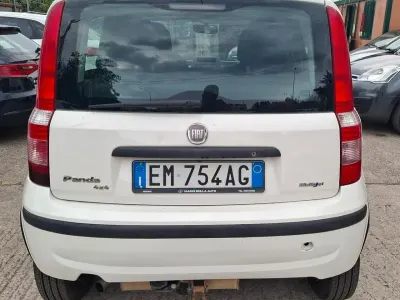 Usata Fiat Panda 4x4 69 CV (50 kW) 2009 Bianco Utilitaria