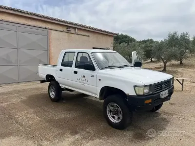 Usata Toyota HiLux 1997 Bianco Pick-up