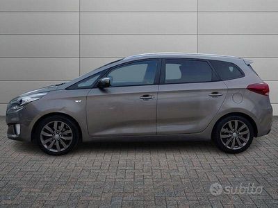 Usata Kia Carens 141 CV (103 kW) 2016 Giallo Monovolume