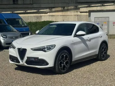 Usata Alfa Romeo Stelvio Ti 209 CV (153 kW) 2021 Bianco SUV