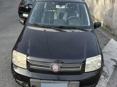 Usado Fiat Panda 4x4 Climbing 60 HP (44 kW) 2009 Preto Citadino