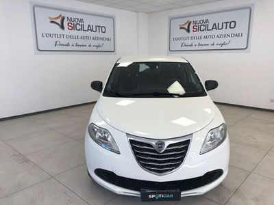 usata Lancia Ypsilon 1.2 69 CV 5 porte GPL Ecochic Silver