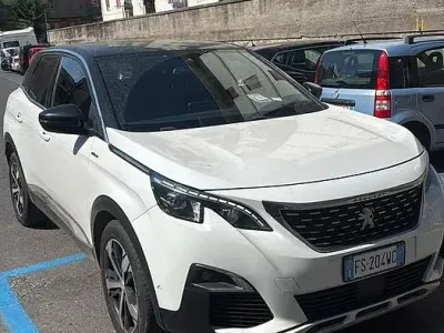 Usata Peugeot 3008 131 CV (96 kW) 2018 Bianco SUV