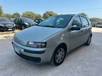 Usata Fiat Punto 60 CV (44 kW) 2003 Grigio Utilitaria