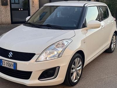 Begagnad Suzuki Swift GL 74 HK (54 kW) 2013 Vit Halvkombi