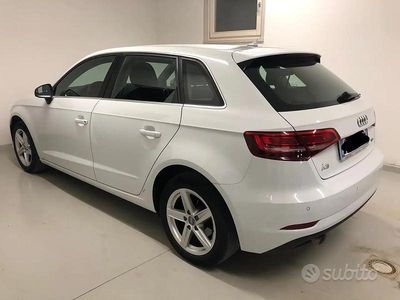 Usata Audi A3 Ambiente 110 CV (80 kW) 2017 Bianco Berlina