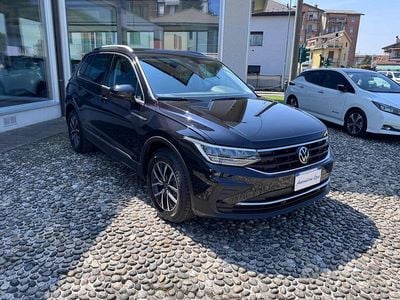 Usata VW Tiguan Life 150 CV (110 kW) 2022 Nero SUV