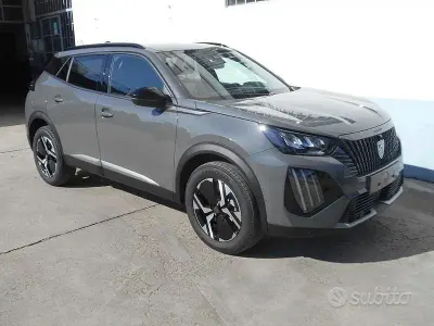 Nuova Peugeot 2008 Allure 136 CV (100 kW) 2025 Grigio SUV