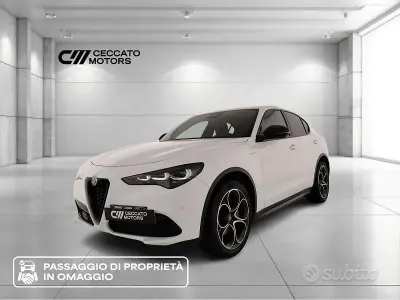 Usata Alfa Romeo Stelvio Veloce 209 CV (153 kW) 2023 Bianco SUV