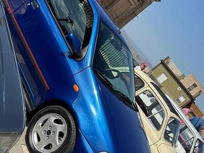 Usata Fiat Punto 1994 Blu Utilitaria
