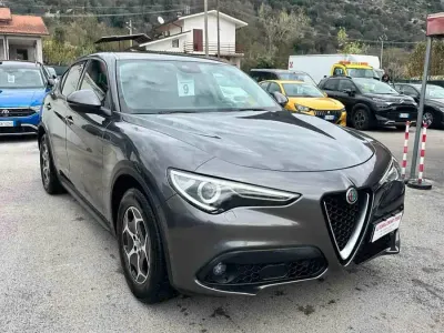 Usata Alfa Romeo Stelvio Business 190 CV (139 kW) 2021 Grigio SUV