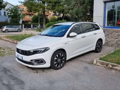 Usata Fiat Tipo City Life 131 CV (96 kW) 2022 Bianco Station wagon
