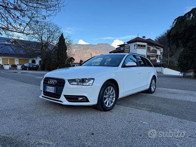 Usata Audi A4 Business Plus 143 CV (105 kW) 2012 Bianco Station wagon