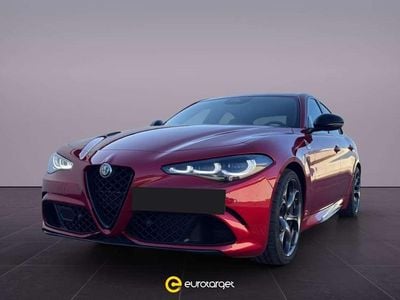 Usata Alfa Romeo Giulia Quadrifoglio 519 CV (381 kW) 2024 Rosso pastello Berlina