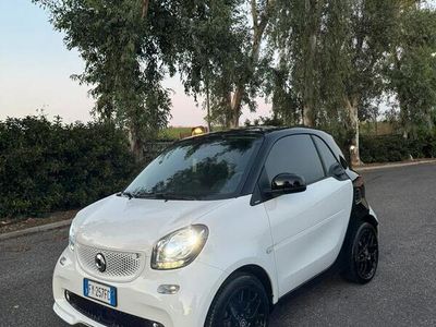 Usata 2019 Smart ForTwo Coupé Utilitaria | 18.500 € (Molto cara)