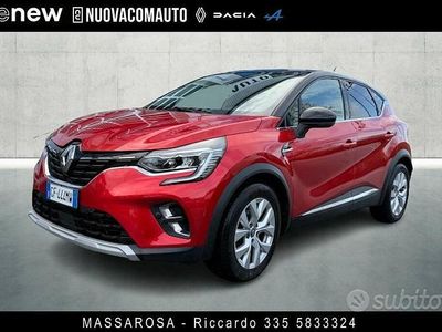 Usata Renault Captur Intens 145 CV (106 kW) 2021 Rosso SUV