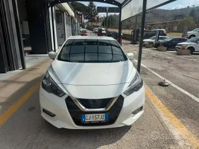 Usata Nissan Micra Acenta 92 CV (67 kW) 2022 Bianco Utilitaria