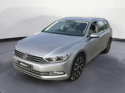 Usata VW Passat Executive 150 CV (110 kW) 2018 Grigio Station wagon