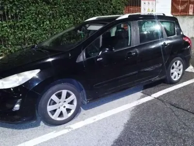 Usata Peugeot 308 SW Premium 120 CV (88 kW) 2010 Station wagon