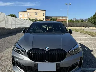 Usata BMW 118 M Sport 150 CV (110 kW) 2025 Grigio Utilitaria
