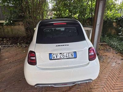 Usata Abarth 500C 47 kW (64 CV) 2024 Bianco Cabrio
