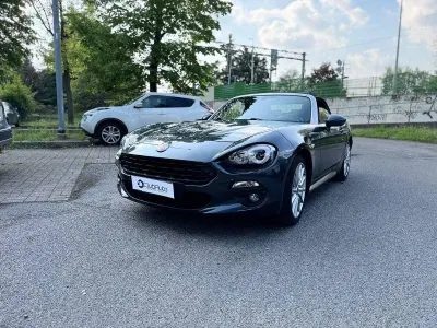 Usata Fiat 124 Spider Lusso 140 CV (102 kW) 2019 Grigio Cabrio