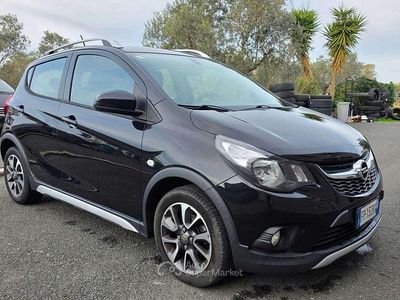 Usata Opel Karl Rocks 73 CV (53 kW) 2018 Nero Utilitaria