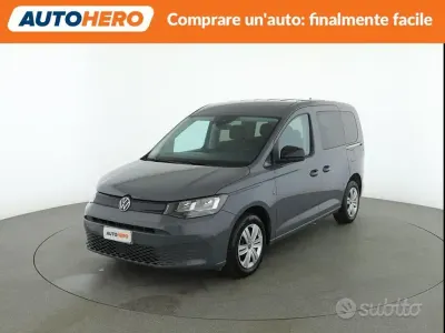 Begagnad VW Caddy 114 HK (83 kW) 2023 Grå Minibuss