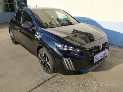 Usata Peugeot 208 GT 145 CV (106 kW) 2025 Nero Utilitaria