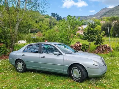 Usata Lancia Thesis 230 CV (169 kW) 2005 Grigio Berlina