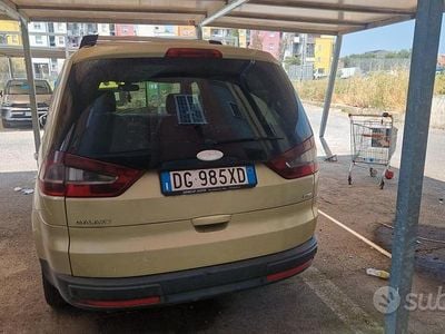 Giallo Usata 2007 Ford Galaxy Monovolume | 2000 €