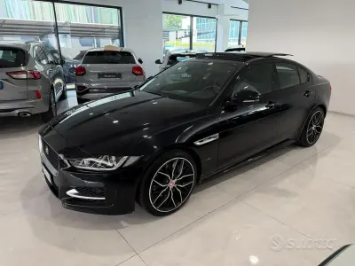 Usata Jaguar XE R-Sport 179 CV (131 kW) 2016 Nero Berlina