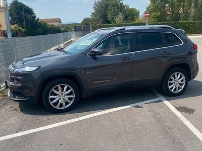 Usata Jeep Cherokee Limited 200 CV (147 kW) 2016 Grigio SUV