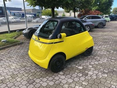 Nuova Micro Microlino 11 kW (16 CV) 2026 Giallo Utilitaria