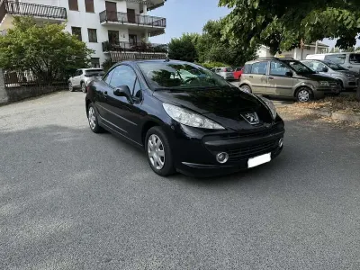 Usata Peugeot 307 CC 109 CV (80 kW) 2008 Cabrio